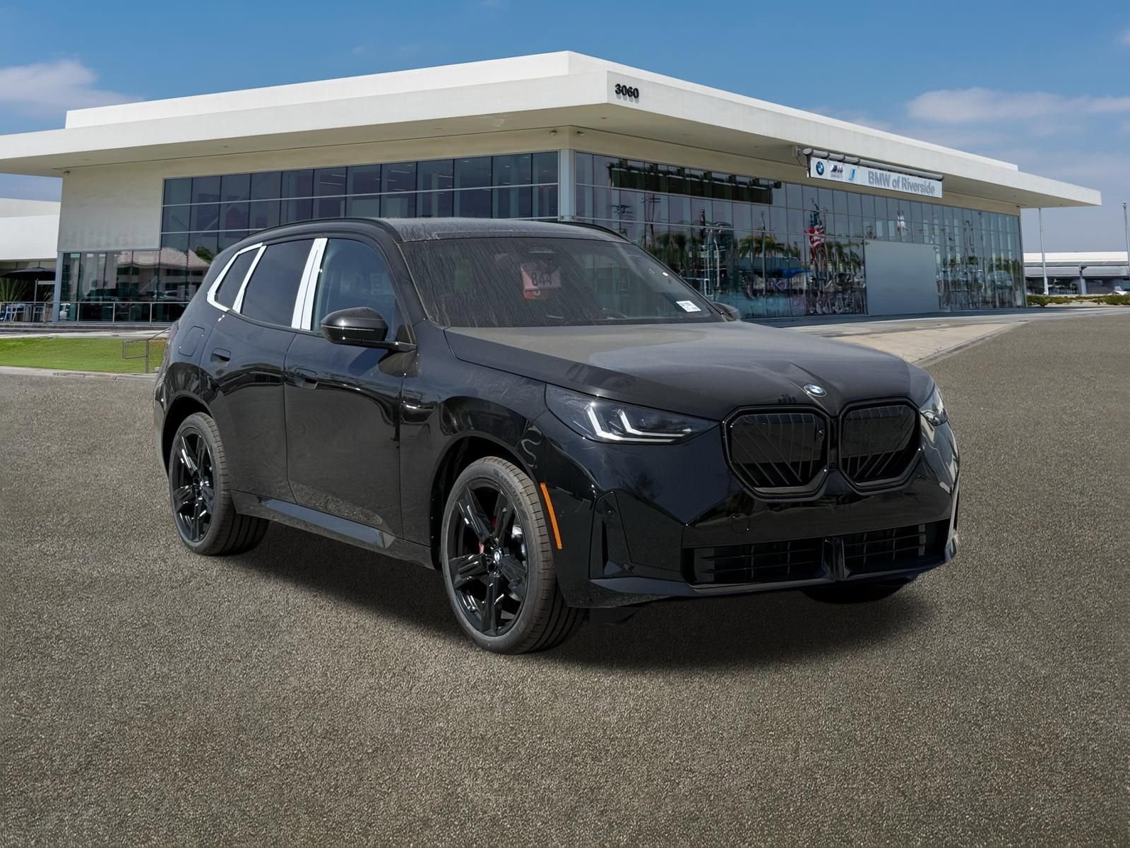 New 2026 BMW X3 xDrive30 w/ Premium Package AWD/4WD image 2