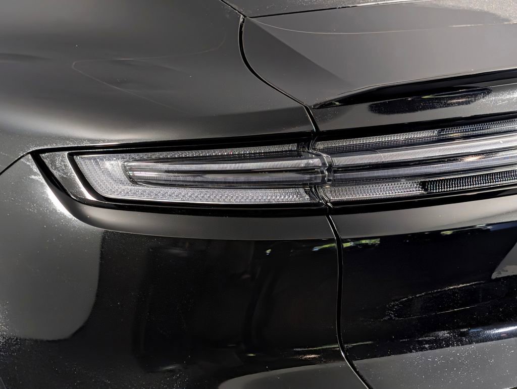 New 2026 Porsche Cayenne Coupe AWD/4WD image 16