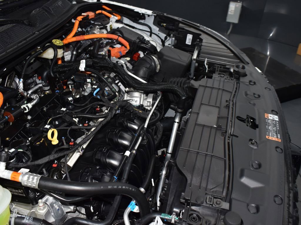 New 2025 Lincoln Corsair Grand Touring w/ Equipment Group 301A image 19