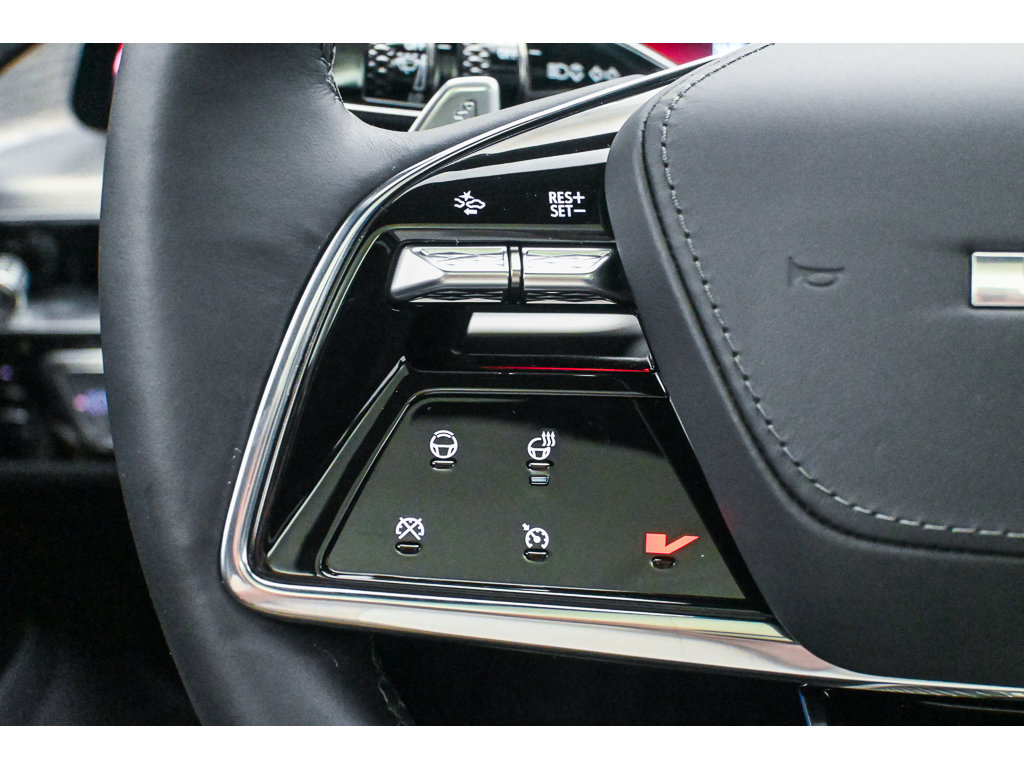 New 2026 Cadillac Lyriq V AWD/4WD image 27