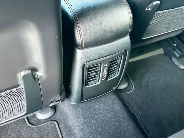 Used 2025 Dodge Durango GT w/ Blacktop Package image 25