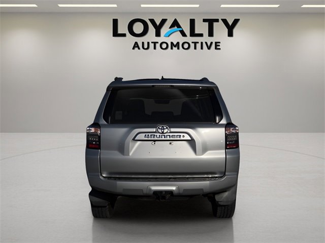 Used 2016 Toyota 4Runner SR5 Premium image 4