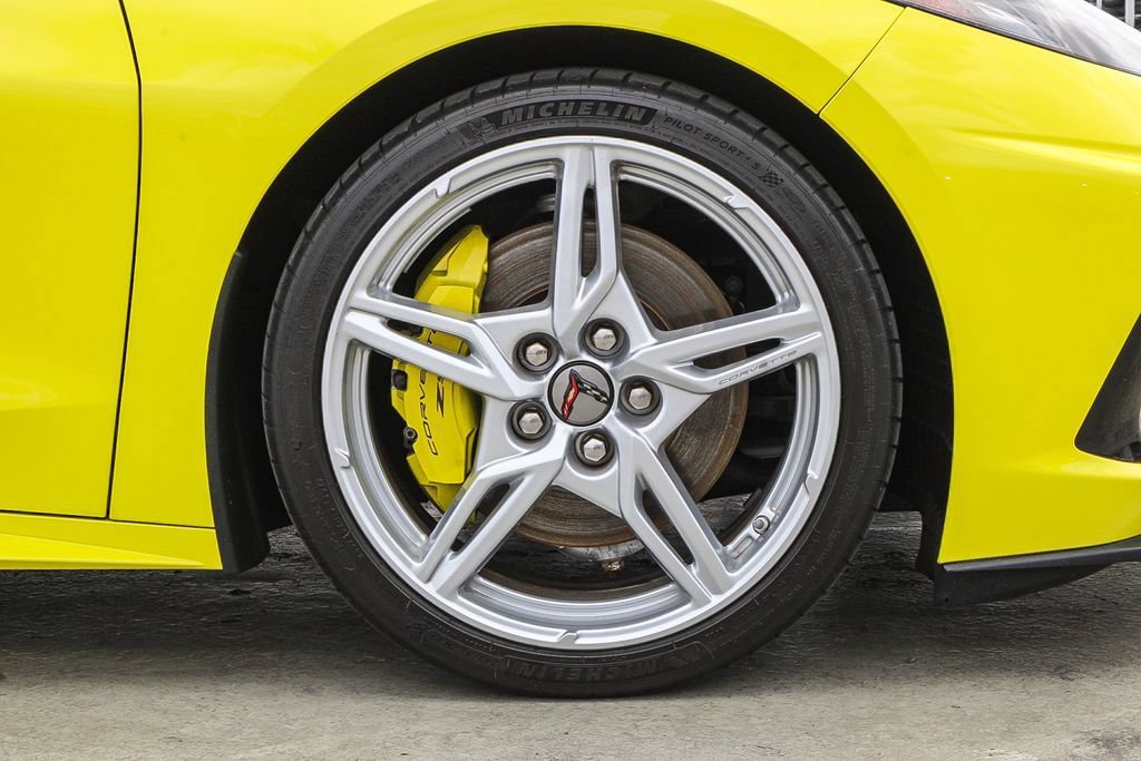 Used 2023 Chevrolet Corvette Stingray Premium Conv w/ Z51 Performance Package RWD image 11