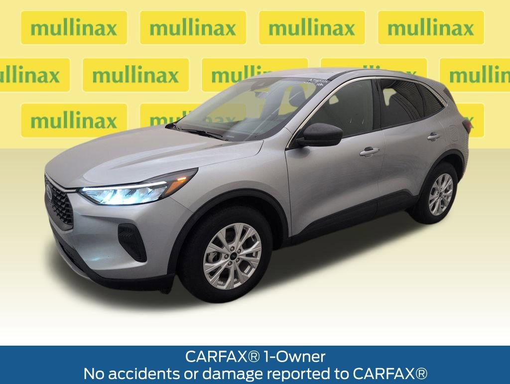 Certified 2024 Ford Escape Active w/ Cold Weather Package image 11