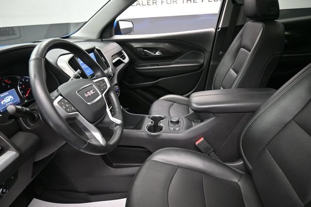 Used 2024 GMC Terrain SLT w/ Infotainment Package II AWD/4WD image 16