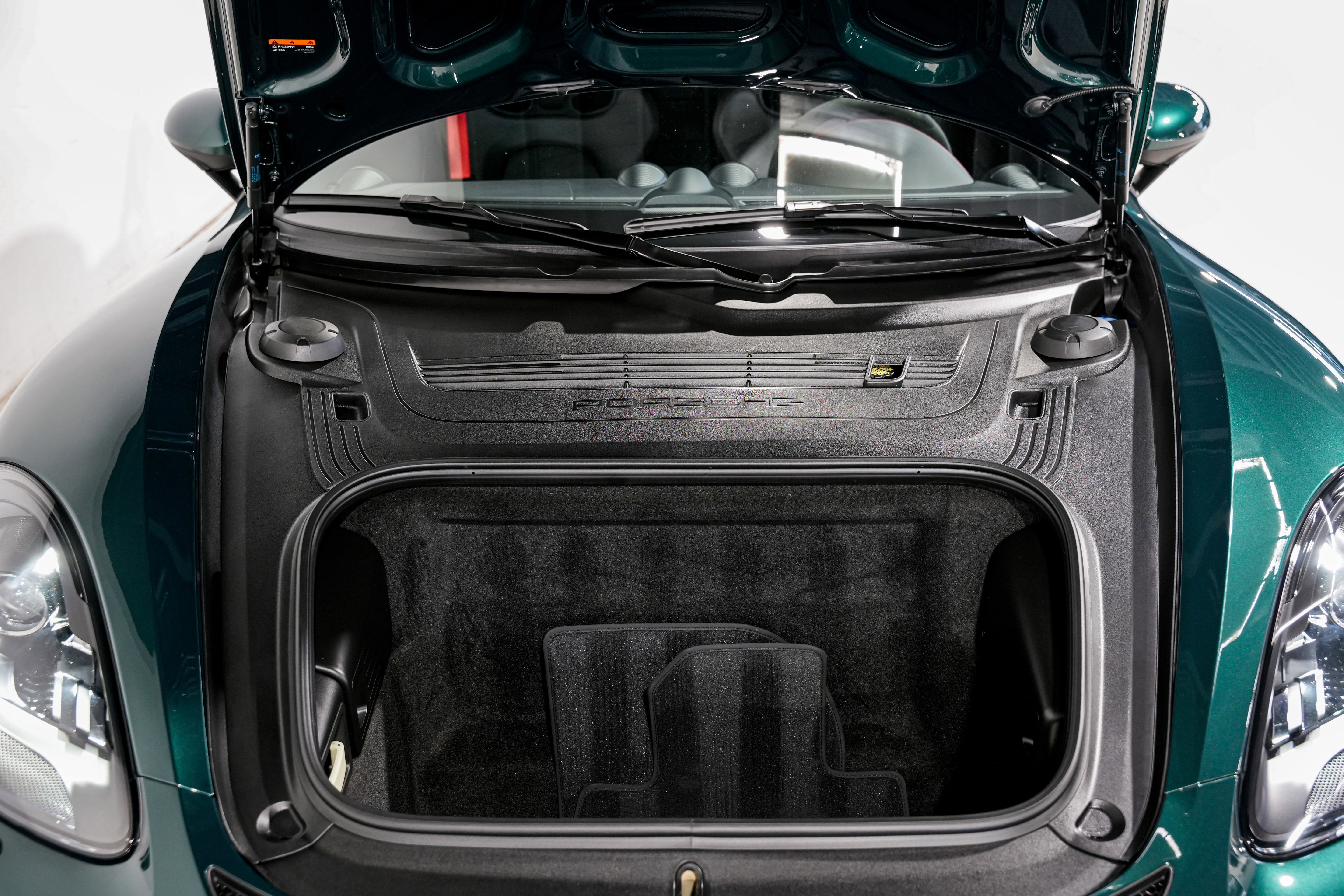 Used 2023 Porsche 718 Boxster Spyder image 43