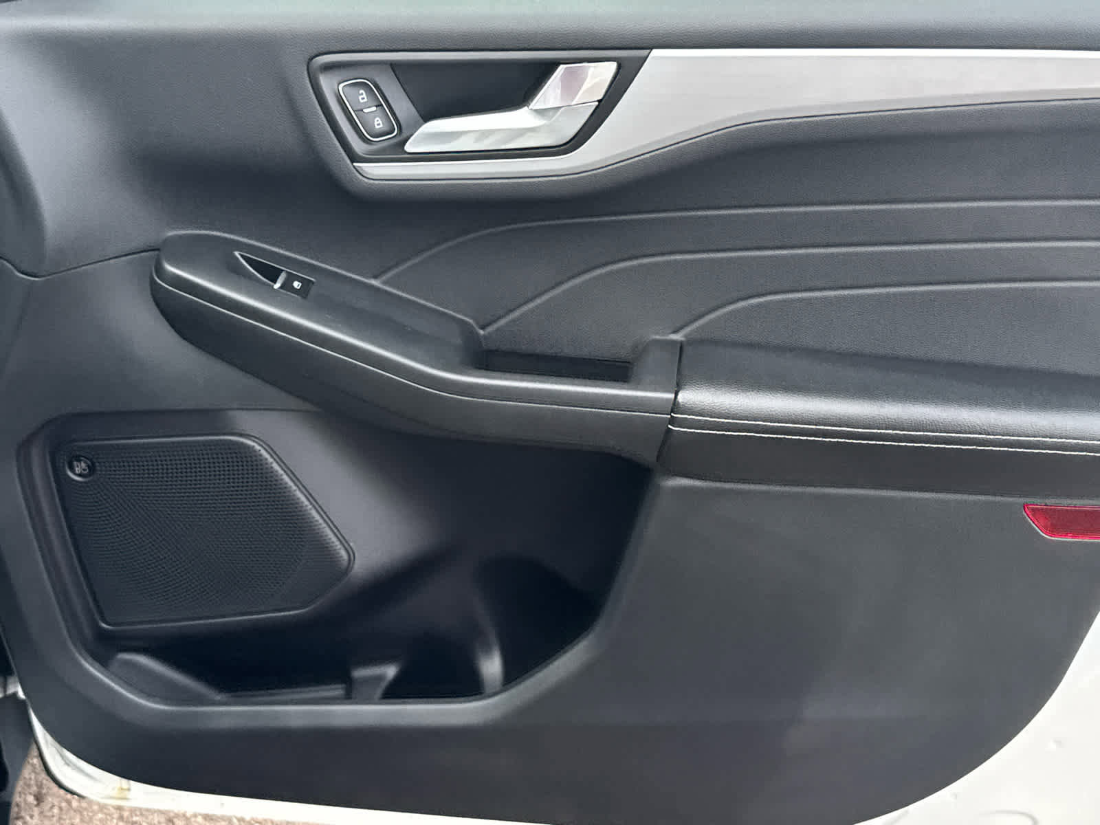 Used 2023 Ford Escape Platinum w/ Premium Technology Package image 21