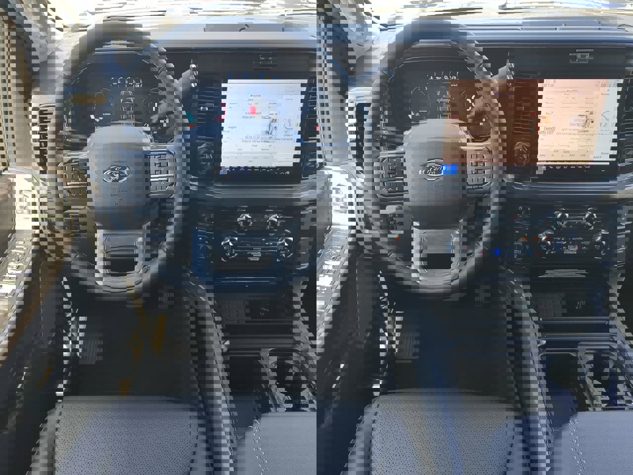 New 2026 Ford F250 Lariat w/ Black Appearance Package image 14