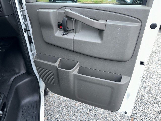 Used 2025 Chevrolet Express 2500 w/ Driver Convenience Package RWD image 31