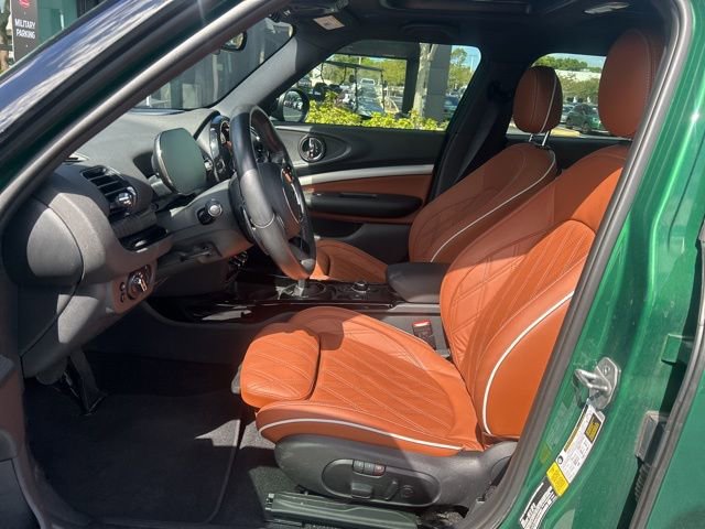 Used 2022 MINI Cooper Clubman S w/ Premium Package image 5