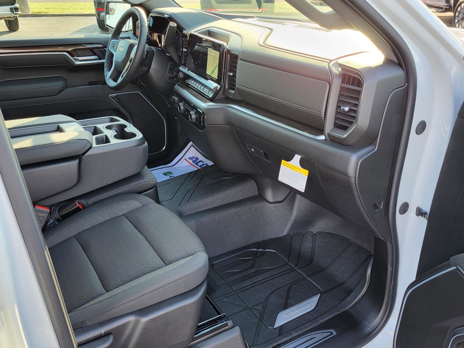 New 2026 Chevrolet Silverado 1500 LT w/ Texas Edition Plus image 9