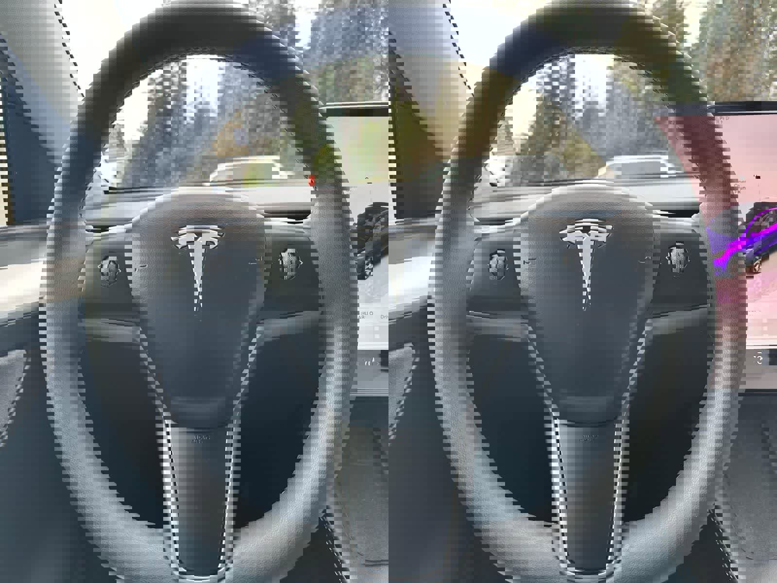 Used 2024 Tesla Model Y Long Range image 19