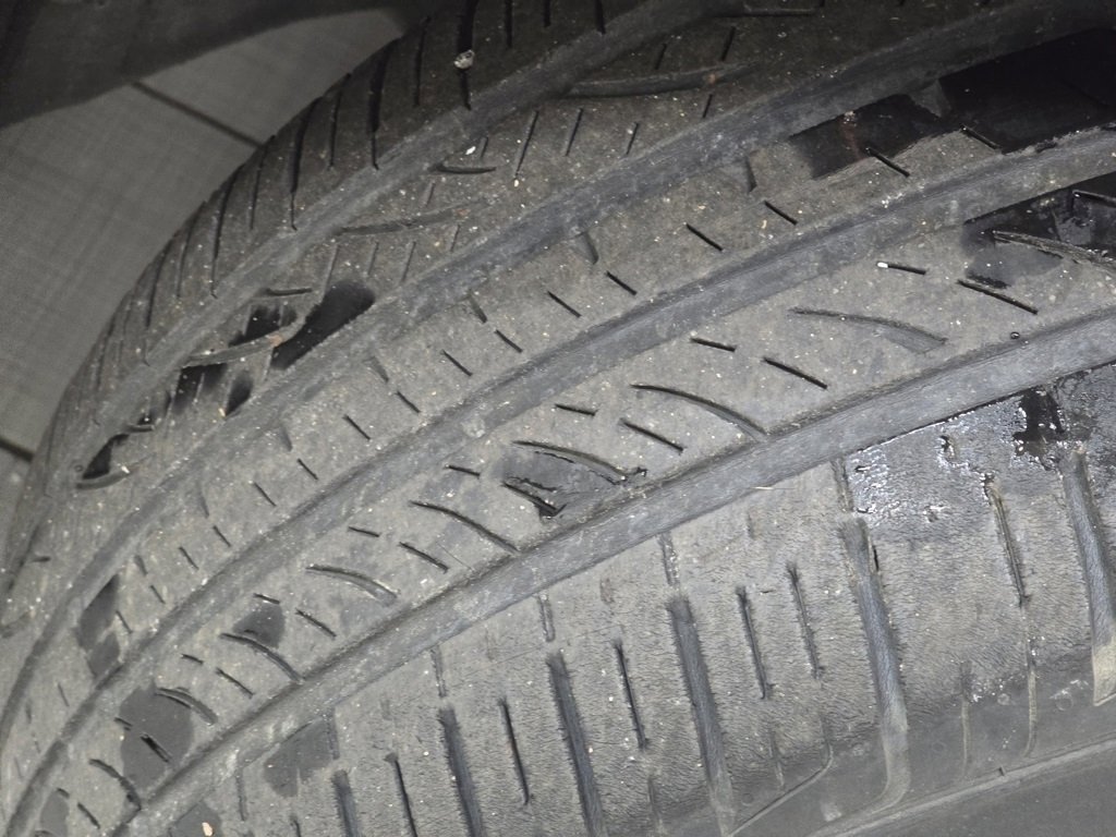 Used 2022 Ford Edge Titanium w/ Equipment Group 301A image 10