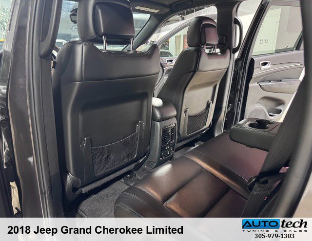 Used 2018 Jeep Grand Cherokee Limited image 30