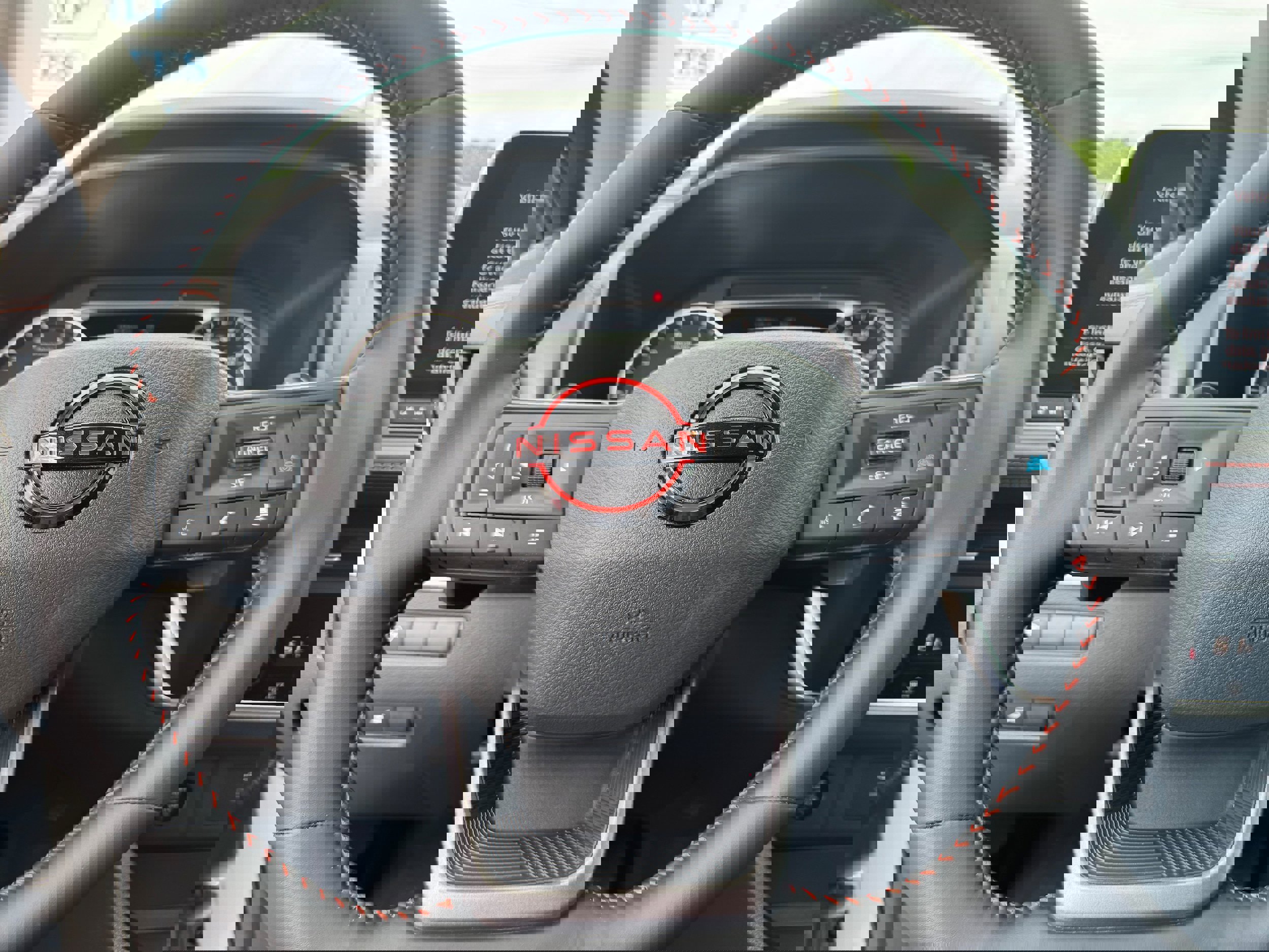 Used 2025 Nissan Rogue SV image 18