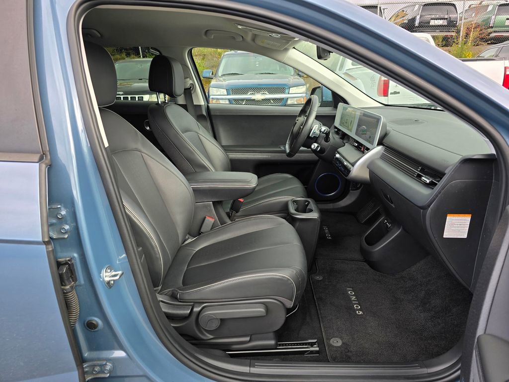 Used 2023 Hyundai Ioniq 5 SEL w/ Cargo Package image 11