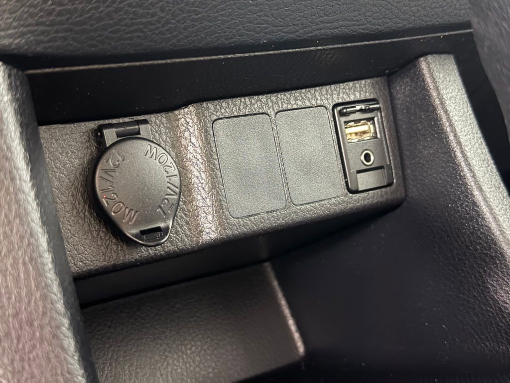 Used 2016 Toyota Corolla LE FWD image 24