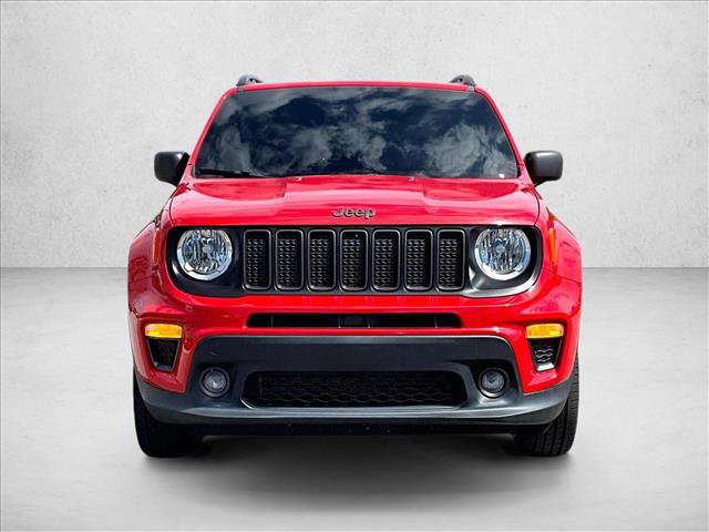 Used 2021 Jeep Renegade Latitude image 3