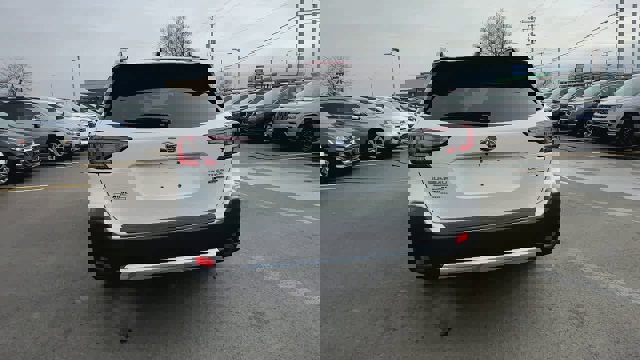 Certified 2024 Subaru Outback Touring image 7