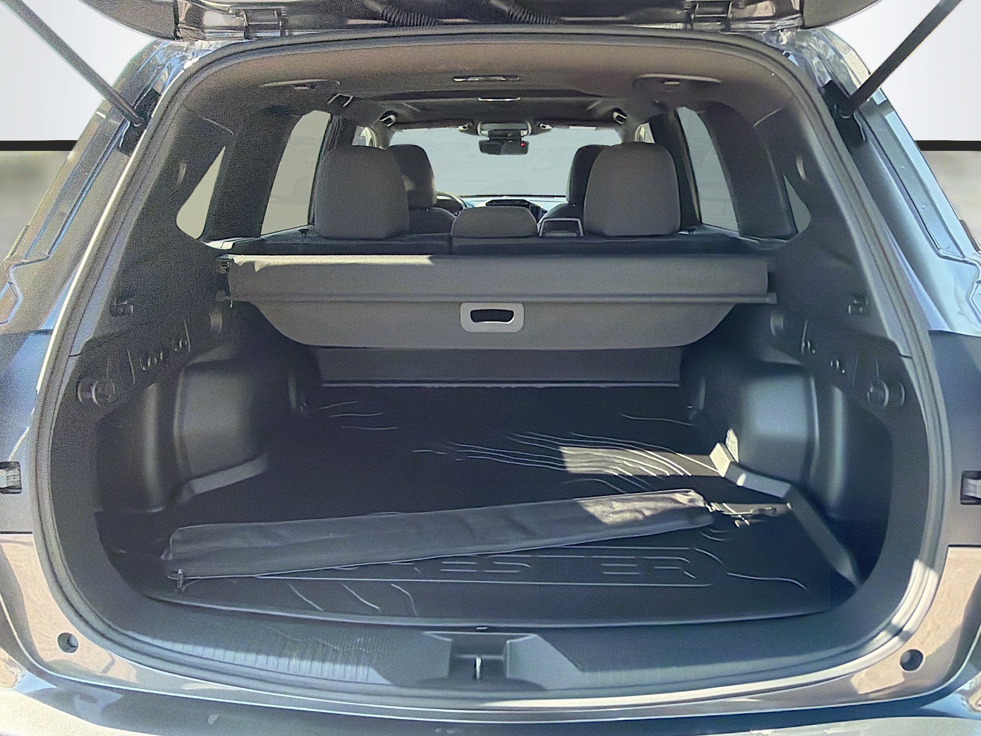 Certified 2025 Subaru Forester Premium image 11