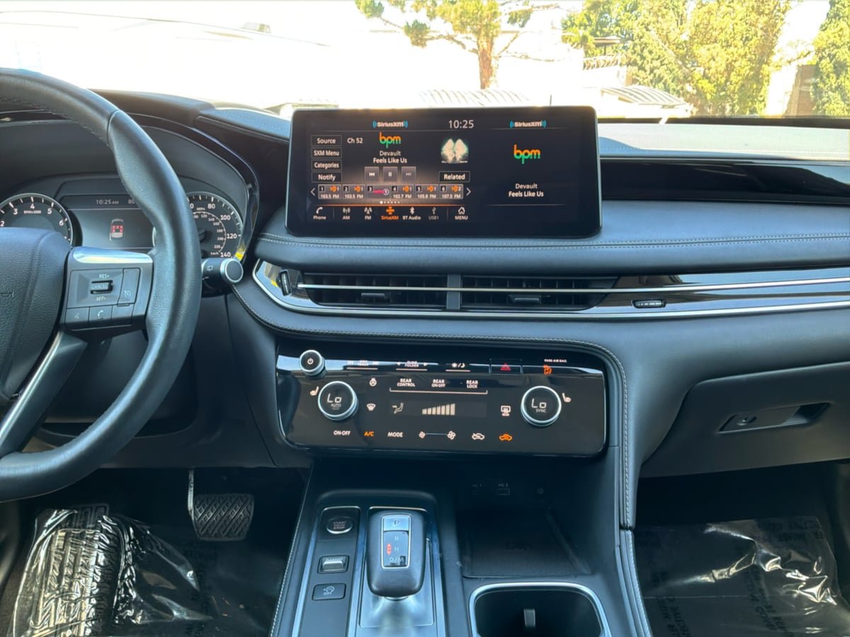 Used 2023 INFINITI QX60 Pure AWD/4WD image 15