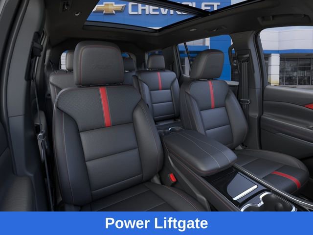 New 2026 Chevrolet Traverse RS w/ LPO, Floor Liner Package AWD/4WD image 17