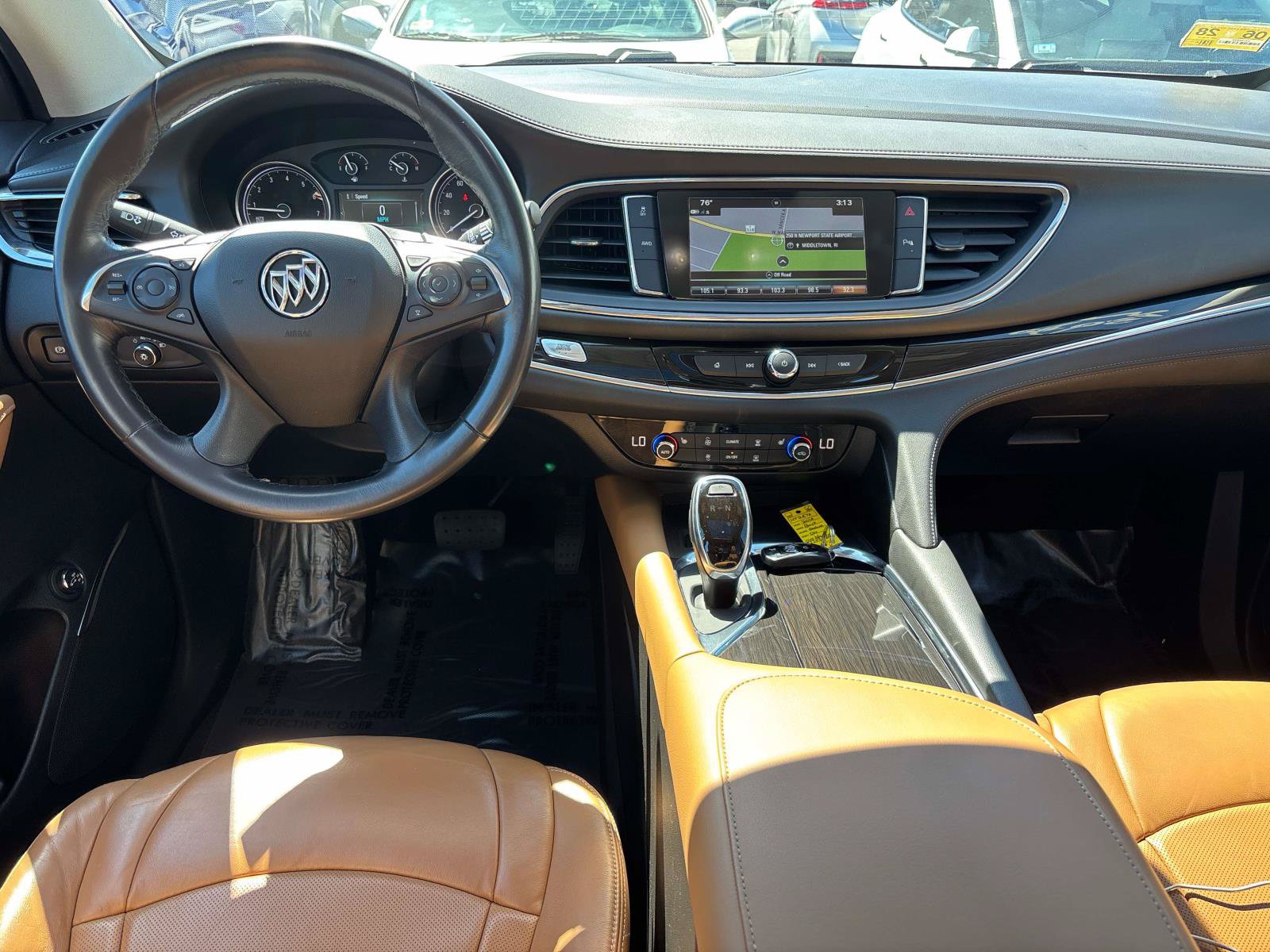 Used 2019 Buick Enclave Essence AWD/4WD image 10
