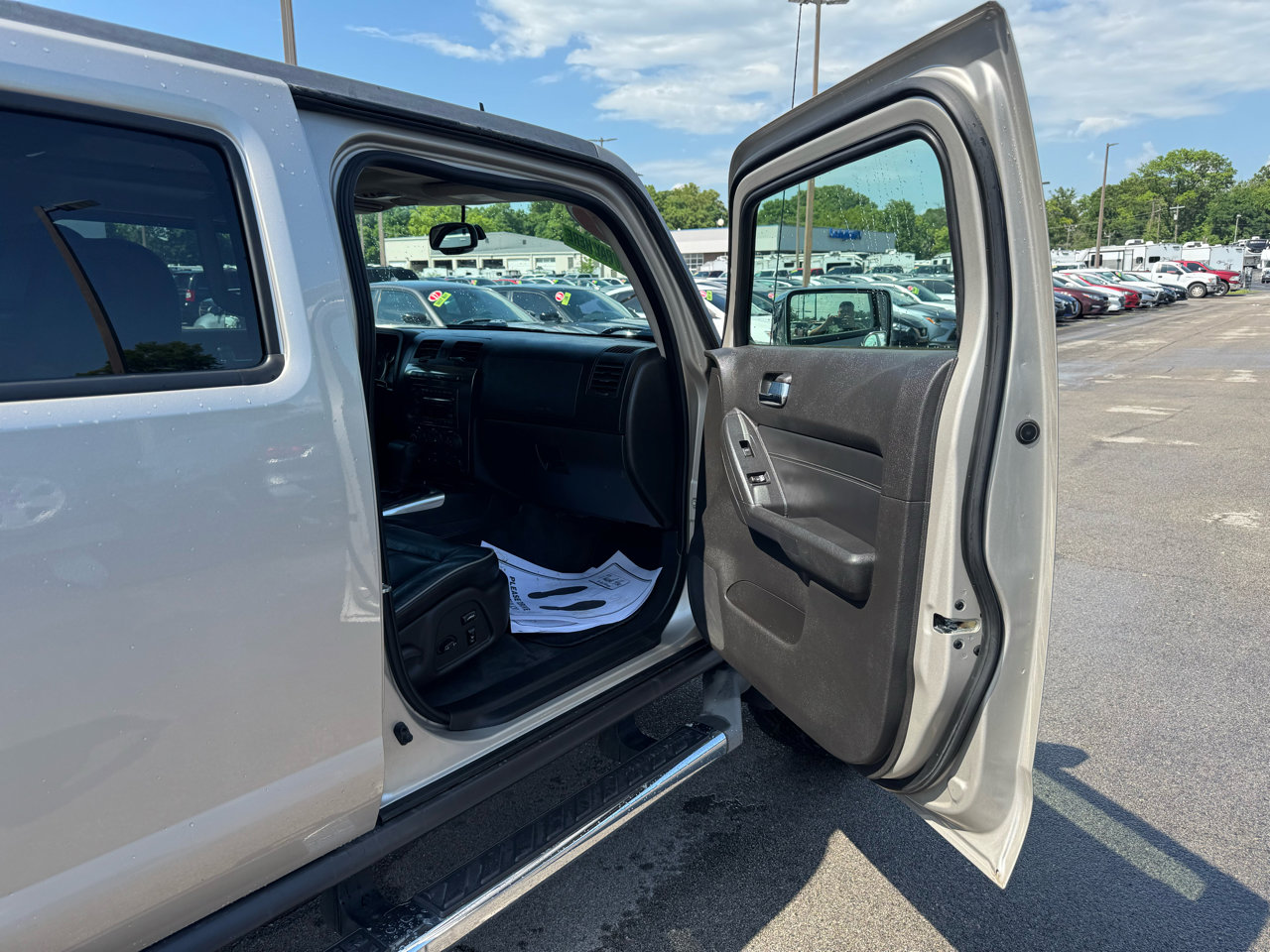 Used 2009 HUMMER H3T Luxury AWD/4WD image 9