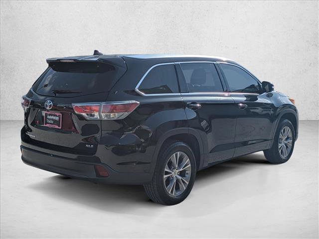 Used 2015 Toyota Highlander XLE FWD image 5