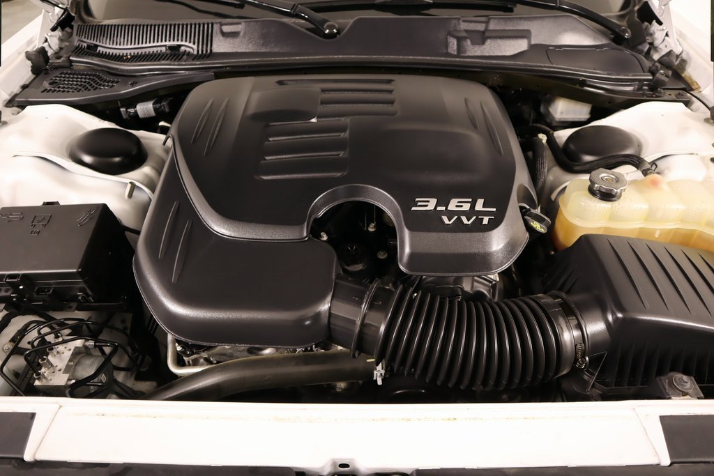 Used 2023 Dodge Challenger SXT image 17