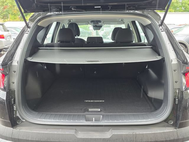 Certified 2026 Hyundai Tucson Blue SE AWD/4WD image 13