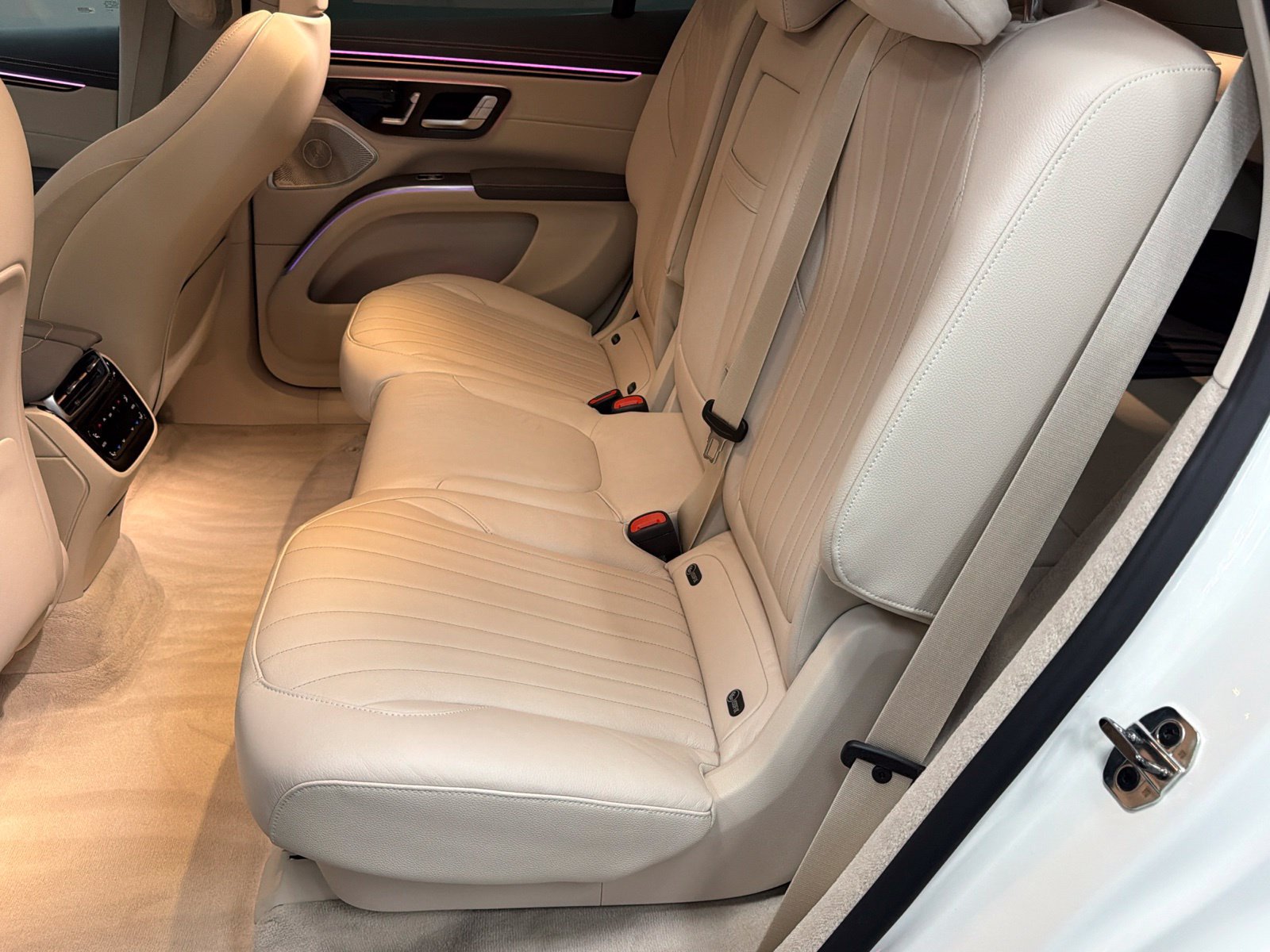 Certified 2023 Mercedes-Benz EQS 580 4MATIC SUV image 40