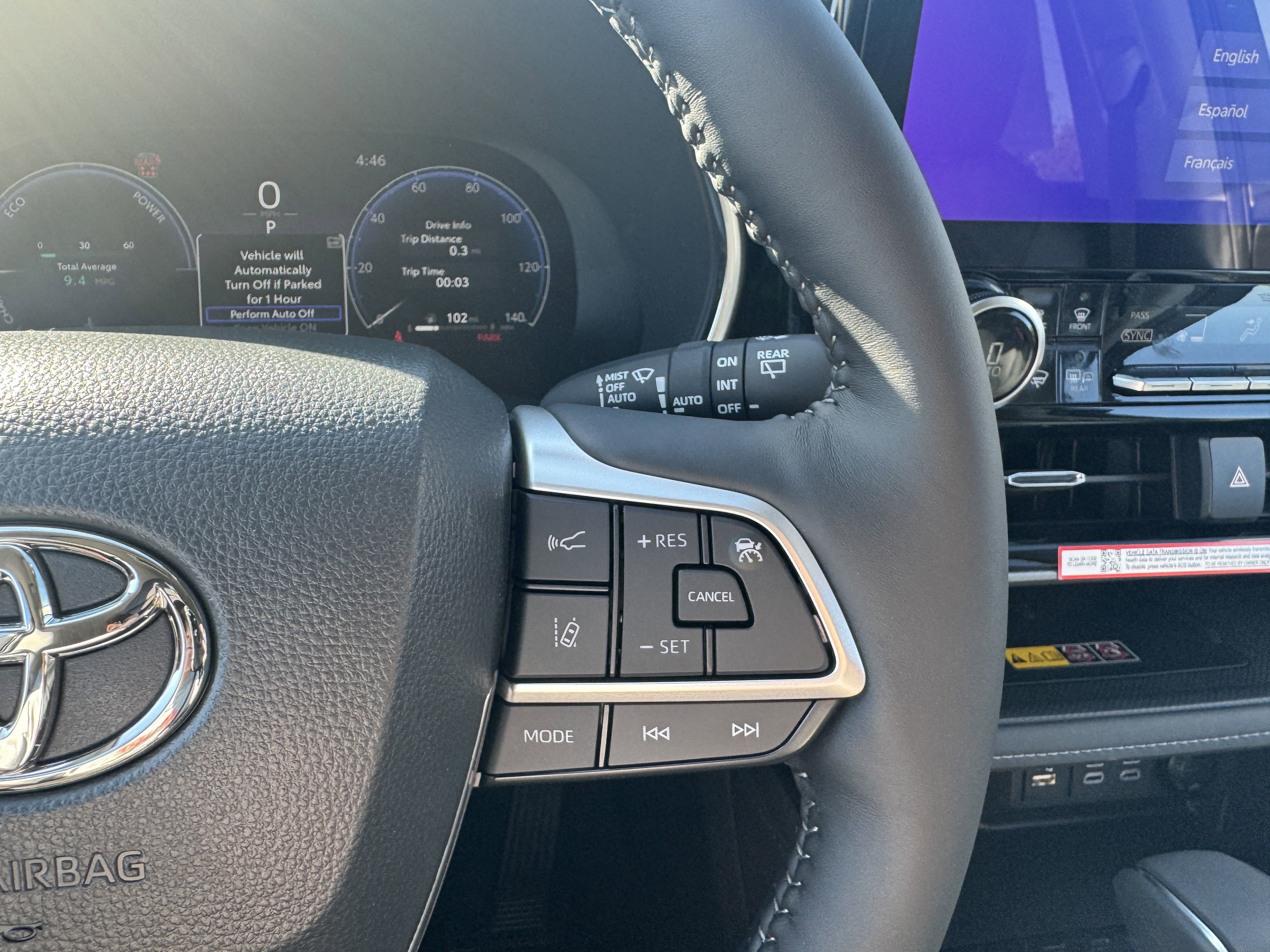 New 2026 Toyota Highlander Platinum AWD/4WD image 24