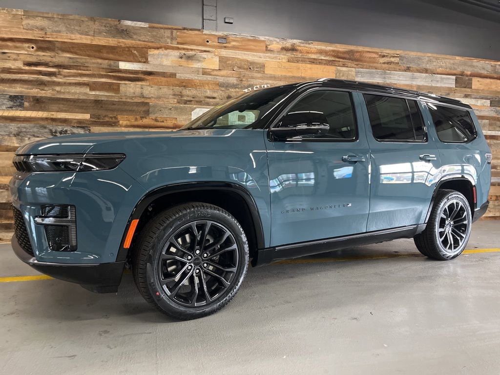 New 2026 Jeep Grand Wagoneer Summit image 18