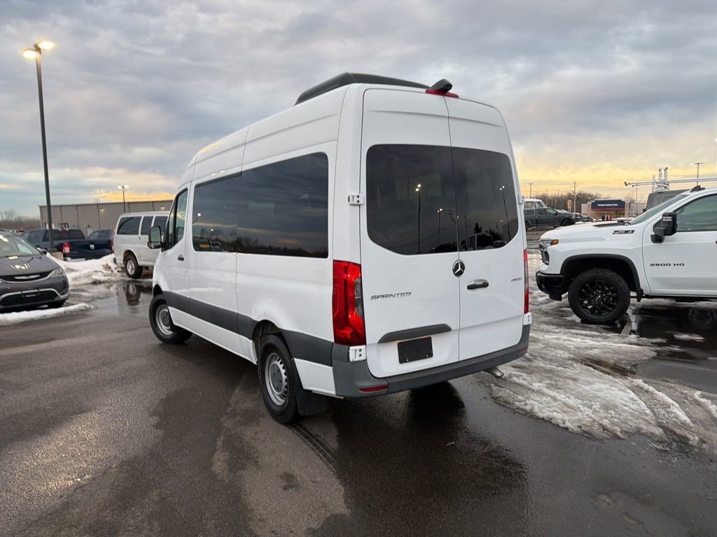 Used 2019 Mercedes-Benz Sprinter 2500 image 6