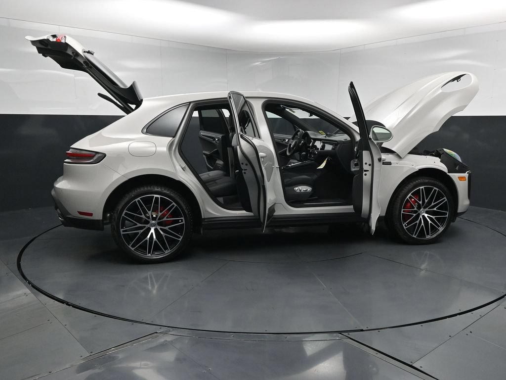 New 2026 Porsche Macan S AWD/4WD image 33