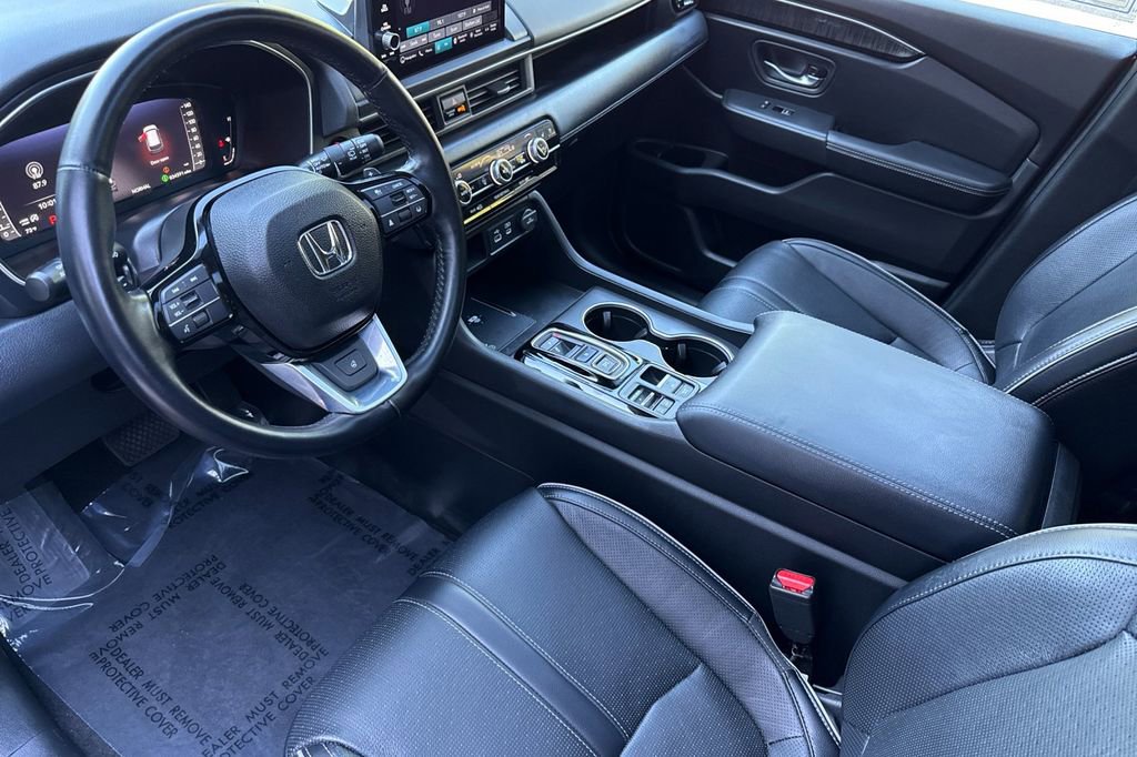 Certified 2024 Honda Pilot Elite image 3
