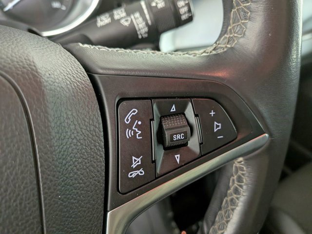 Certified 2022 Buick Encore Preferred w/ Safety Package image 26