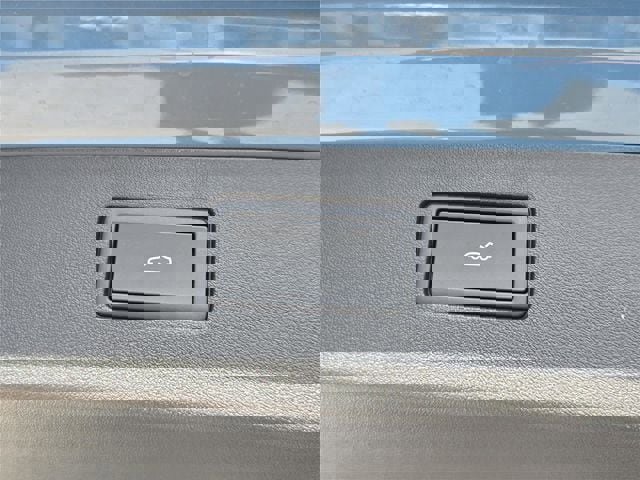 New 2026 Volkswagen Tiguan SE R-Line image 26