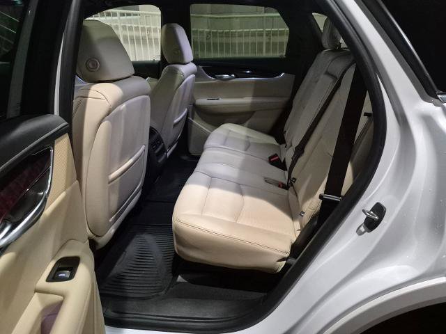 Used 2018 Cadillac XT5 Luxury w/ Driver Awareness Package AWD/4WD image 15
