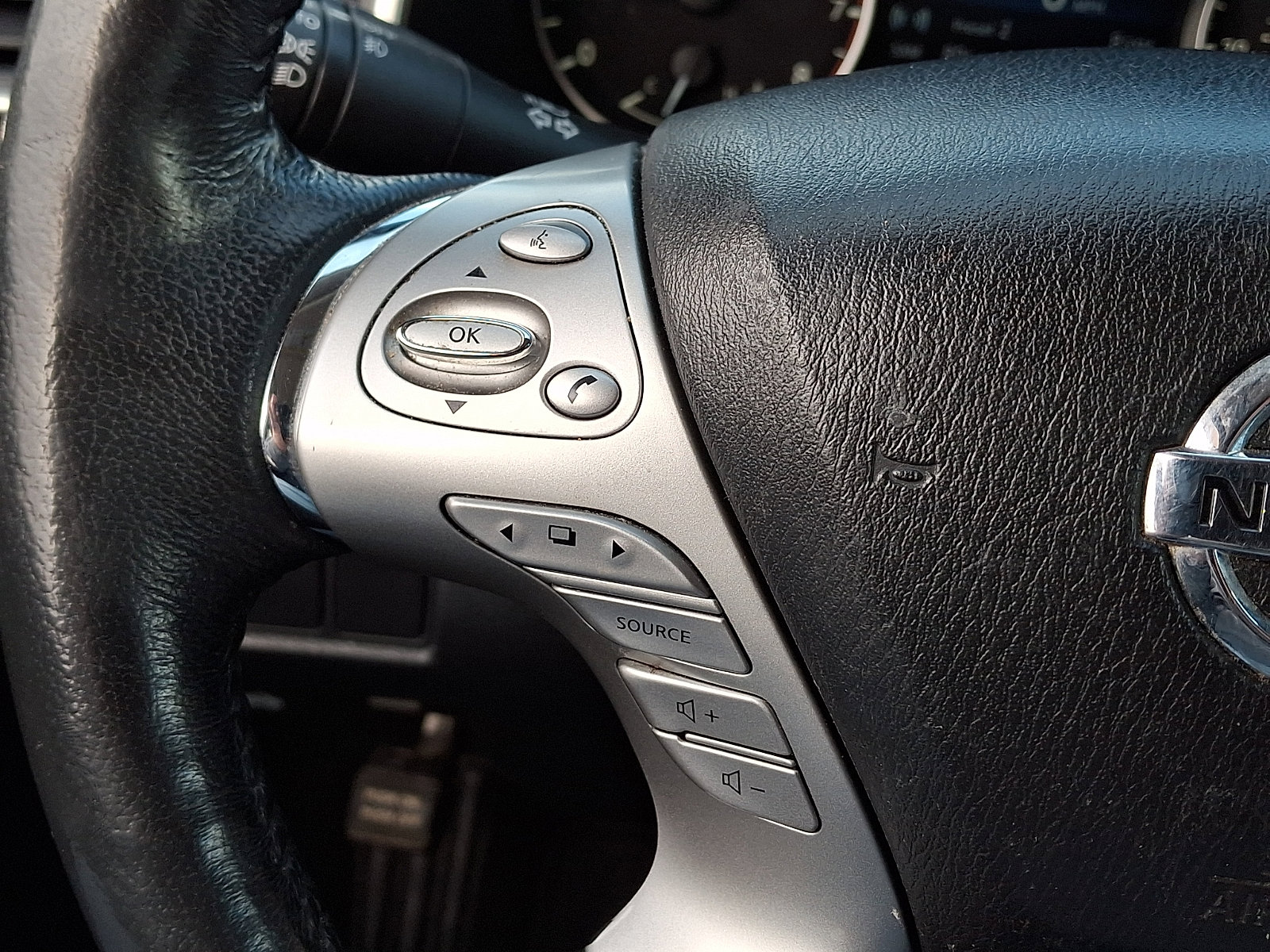 Used 2018 Nissan Murano SL w/ Midnight Edition Package image 22