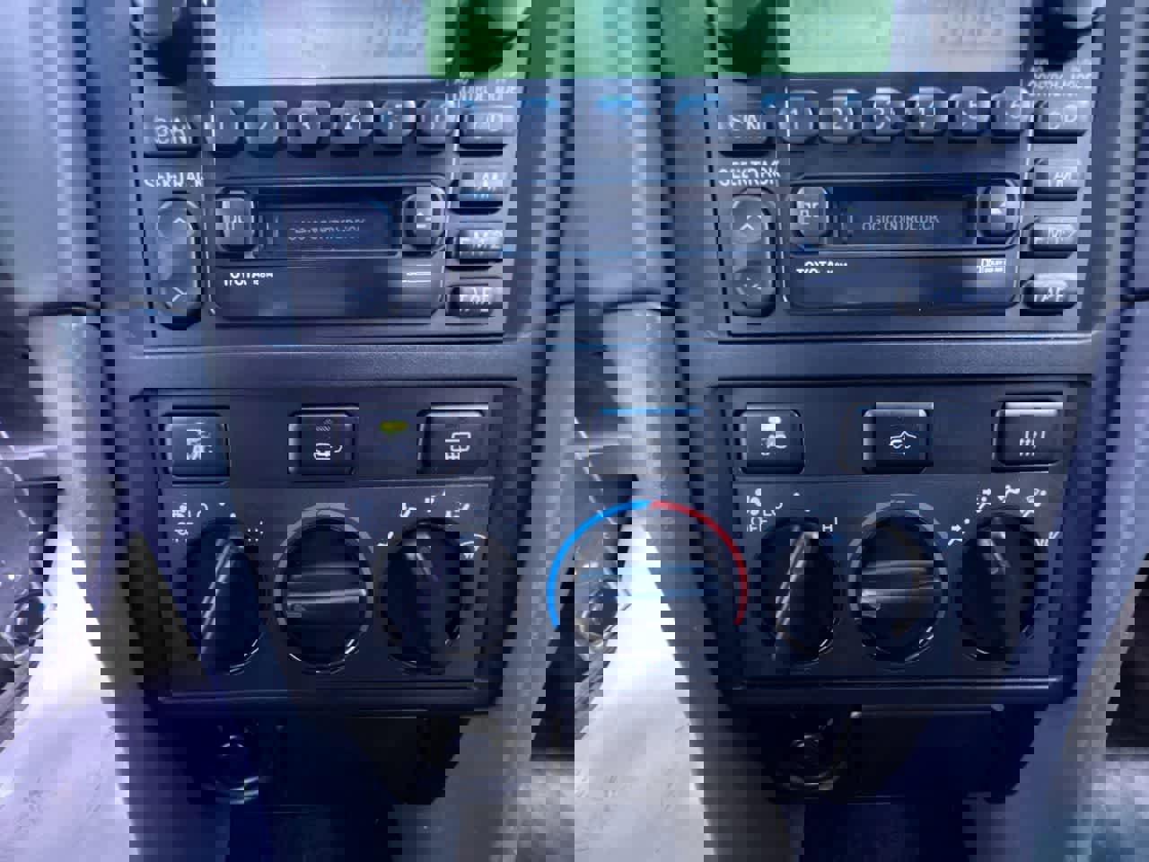 Used 2001 Toyota Camry CE FWD image 24