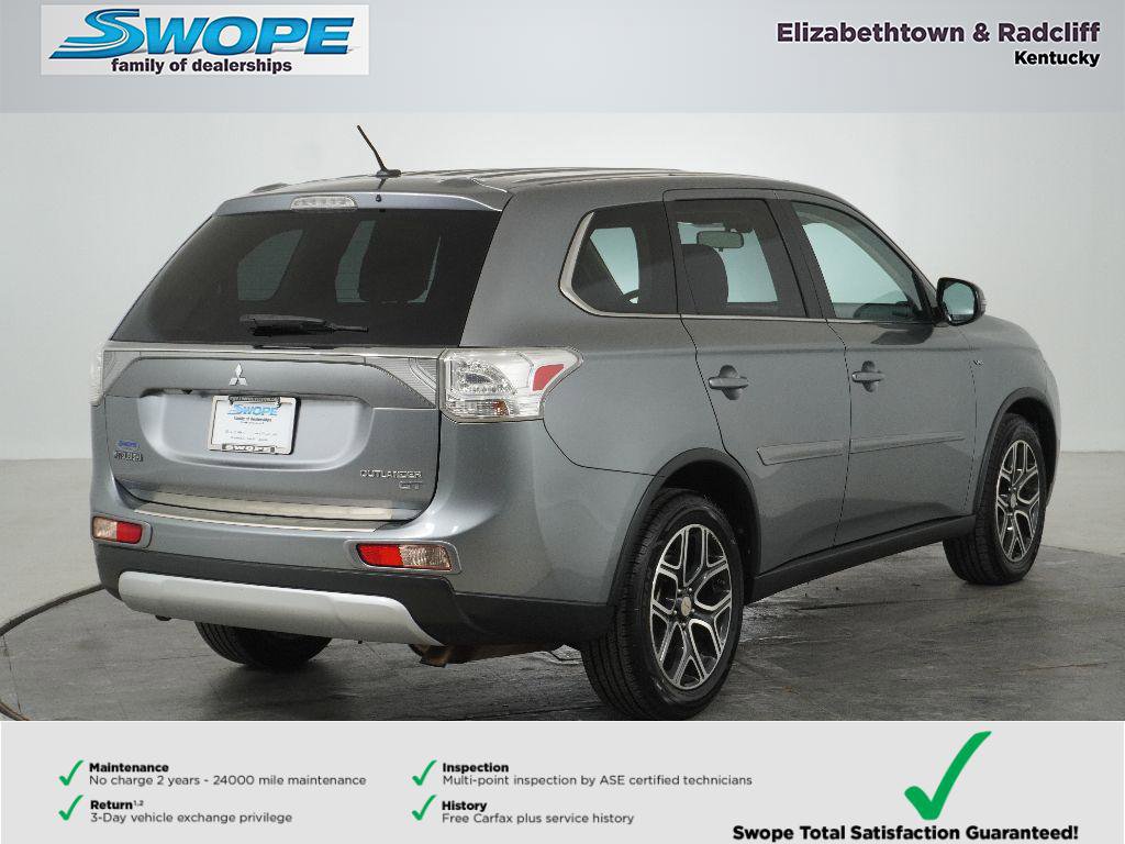 Used 2015 Mitsubishi Outlander GT image 3