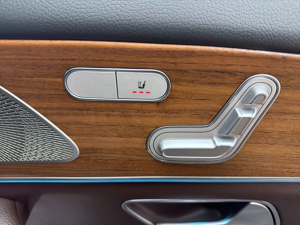 Used 2022 Mercedes-Benz GLS 450 4MATIC image 30