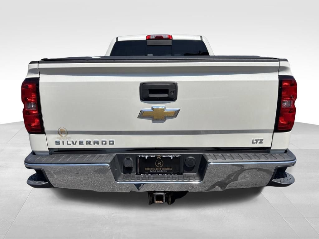 Used 2015 Chevrolet Silverado 1500 LTZ AWD/4WD image 4