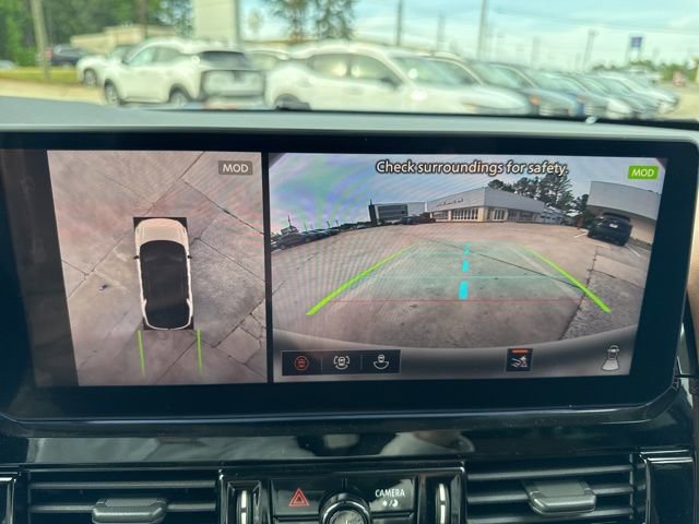 New 2026 Nissan Pathfinder Platinum AWD/4WD image 30