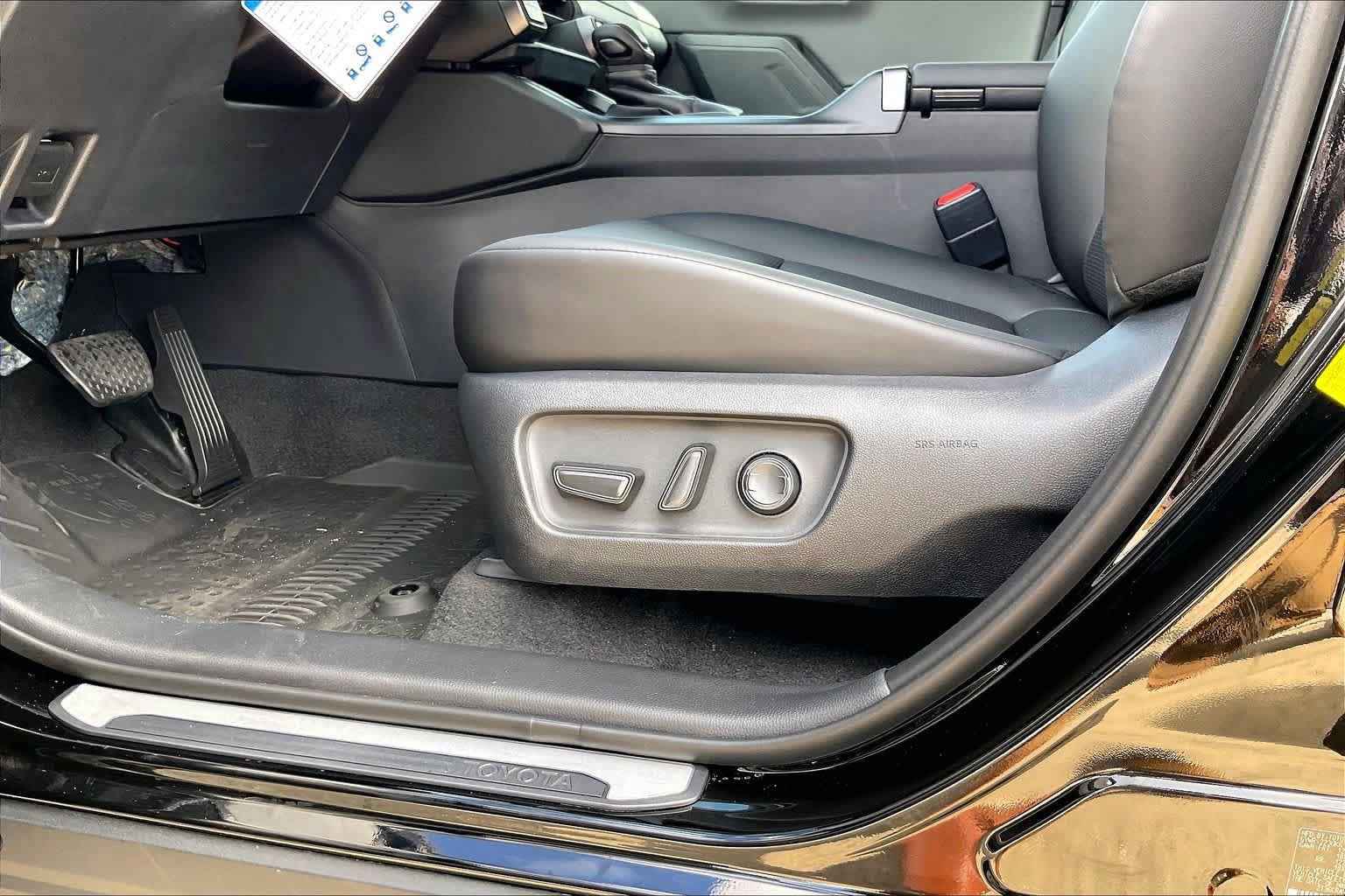 New 2026 Toyota RAV4 XLE Premium w/ Weather Package AWD/4WD image 20