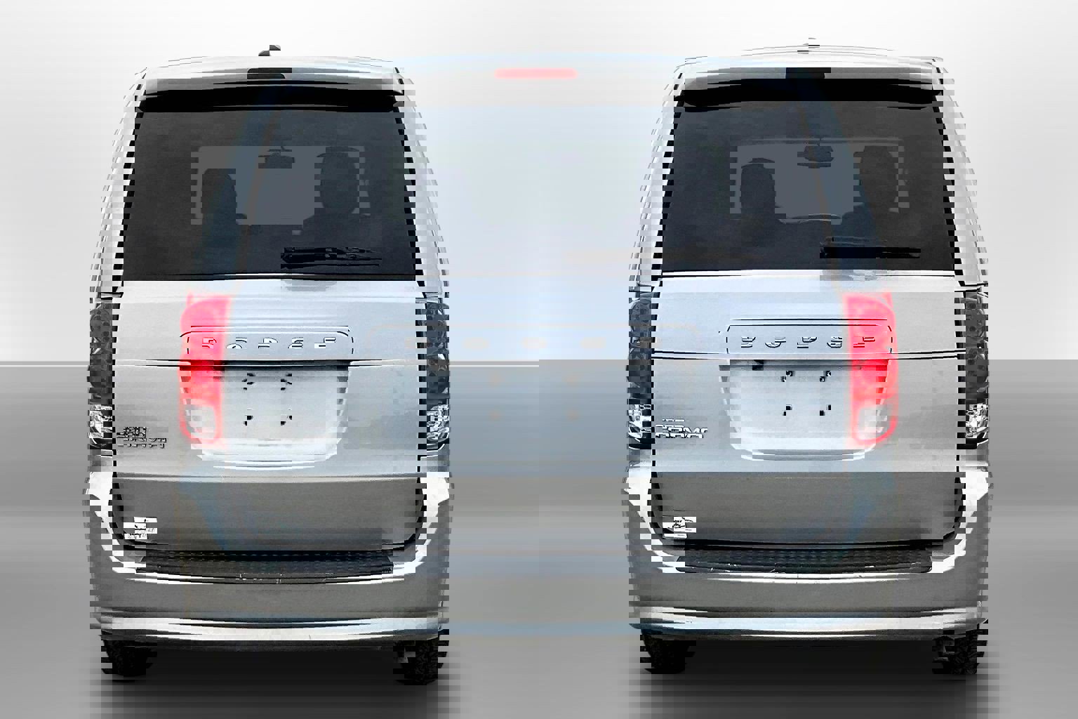 Used 2017 Dodge Grand Caravan SE image 4