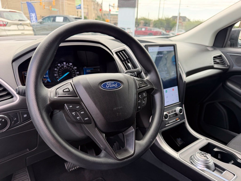 Used 2023 Ford Edge SE AWD/4WD image 5