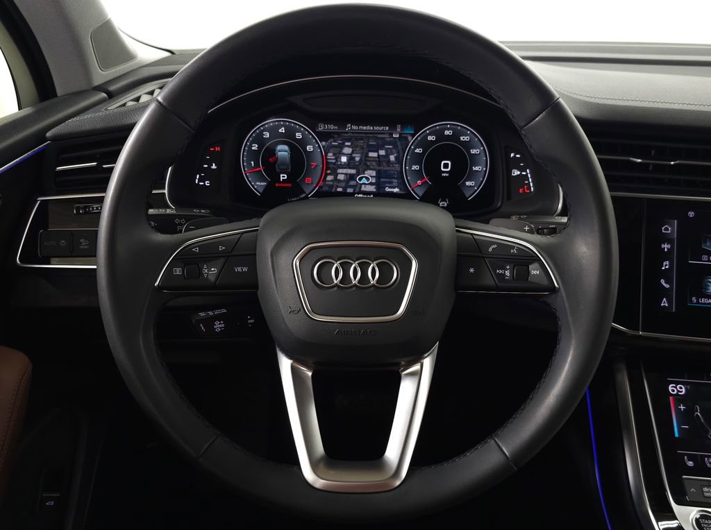 Used 2023 Audi Q7 3.0T Premium Plus AWD/4WD image 22